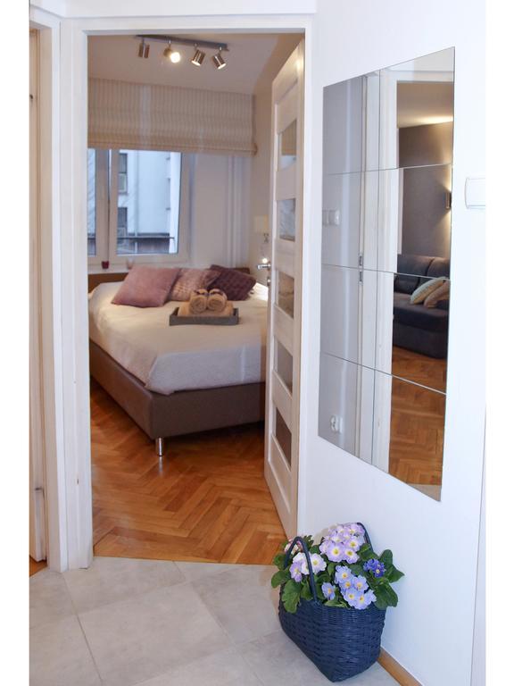 Srebrna Warsaw Apartment Ngoại thất bức ảnh