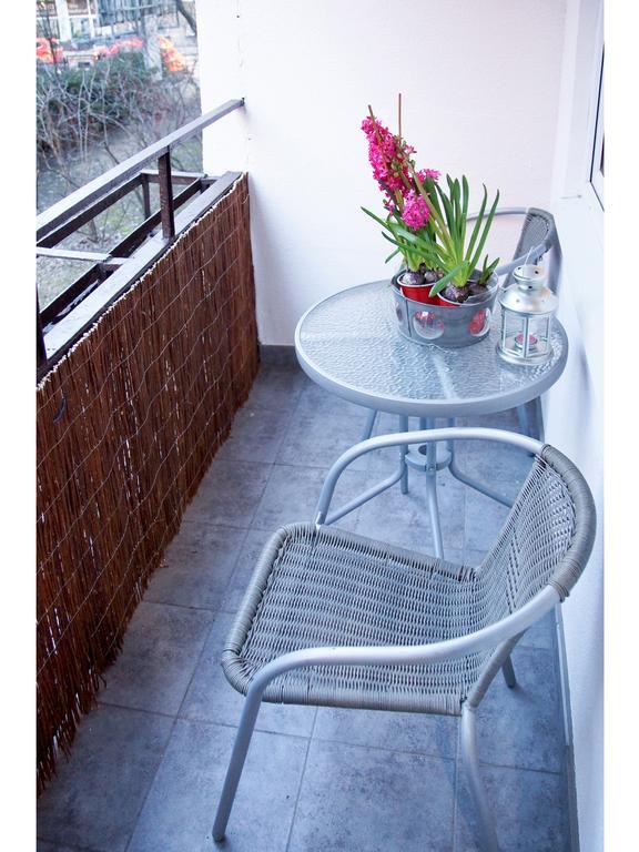 Srebrna Warsaw Apartment Ngoại thất bức ảnh